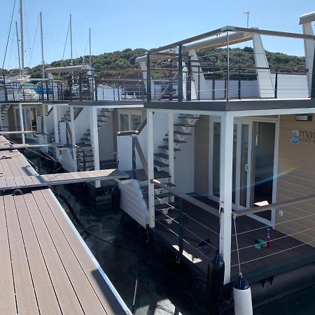 Floating House - Arena 2 Vila PUY Exterior foto
